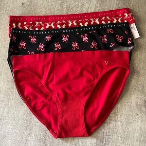Victoria's Secret Holiday Panties - NWT